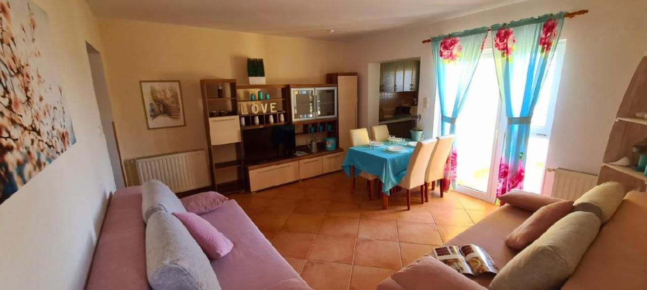 Apartmani Bilan Vodice Kültér fotó